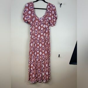 Knox rose nwot xsmall . Short puff sleeves. Oversized